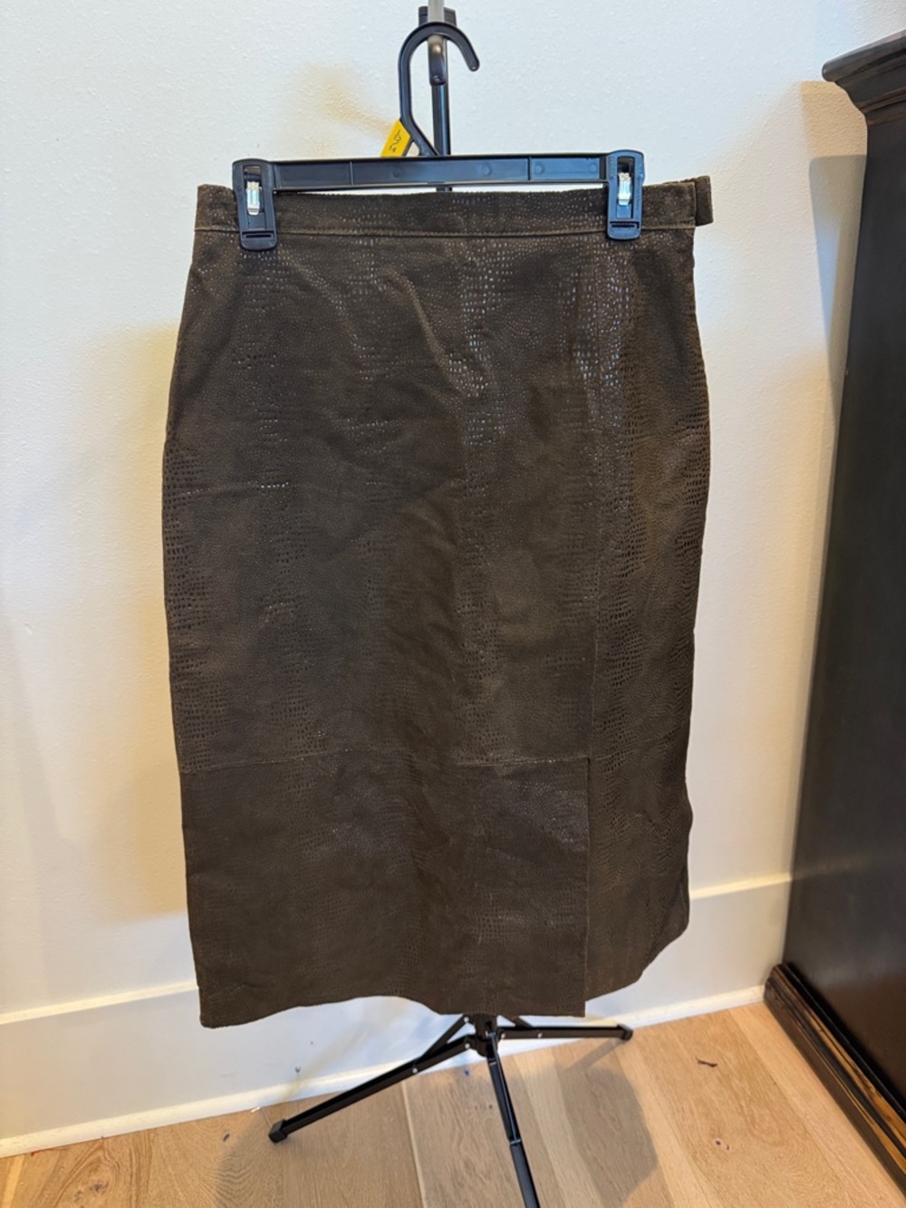 Classic Dark Brown Suede Pencil Skirt